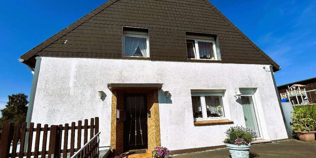 Haus zum Kaufen in Wuppertal 349.000 € 138 m² 5 zimmer