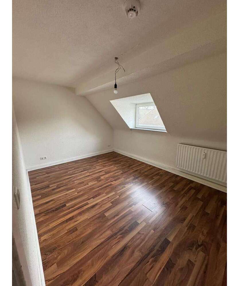 Wohnung zum Mieten in Duisburg 395 € 51 m²