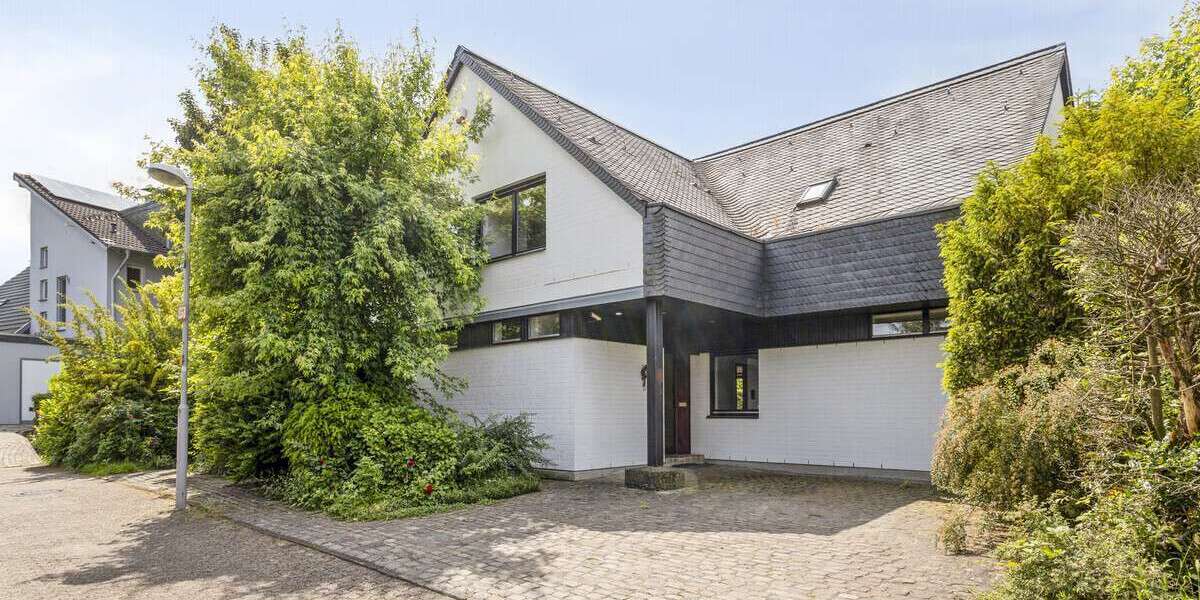 Haus zum Kaufen in Mülheim an der Ruhr 1.345.000 € 250 m² 5 zimmer