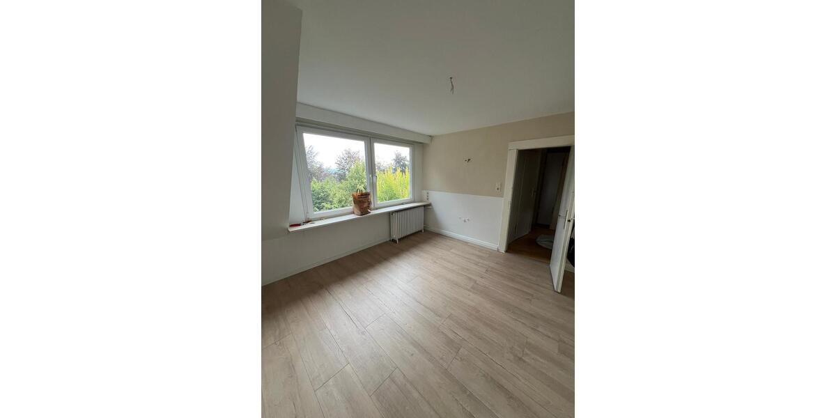 Doppelhaushälfte Wuppertal Gemarkung Barmen - 5 Zimmer, 150 m&sup2;, 1.300&euro; | Angebot:24787860