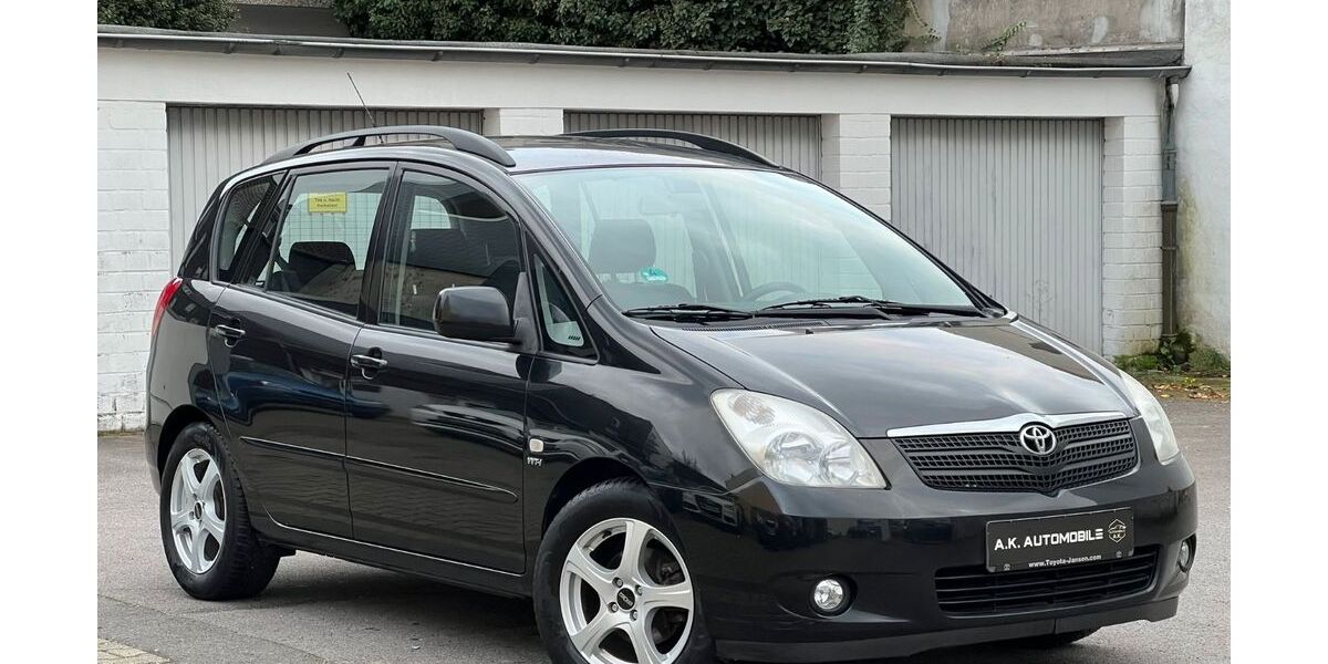 Toyota Corolla Verso 151.250 km 2.900 &euro; Oberhausen 46045