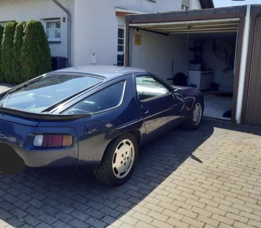 Porsche 928 304.000 km 19.950 € Holzwickede 59439