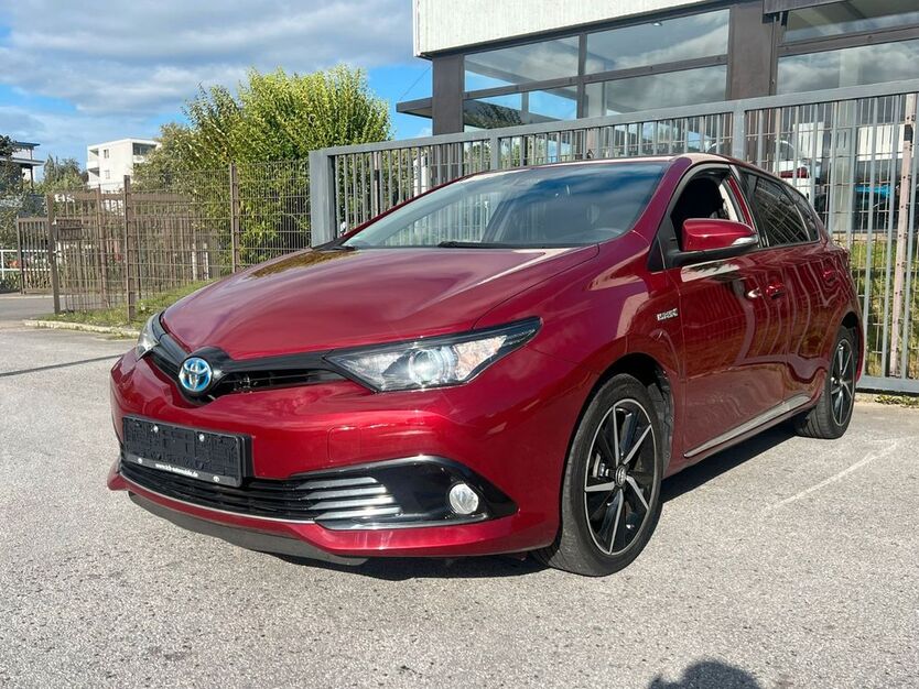 Toyota Auris 98.026 km 13.500 € Gelsenkirchen 45896
