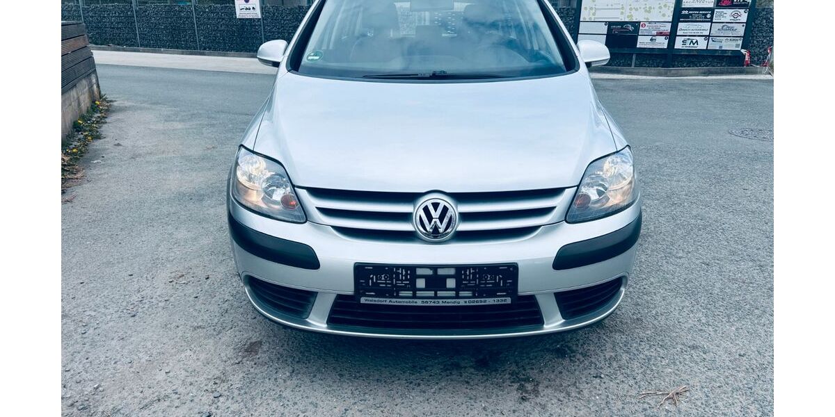 VW Golf 132.000 km 3.350 &euro; Gelsenkirchen 45884