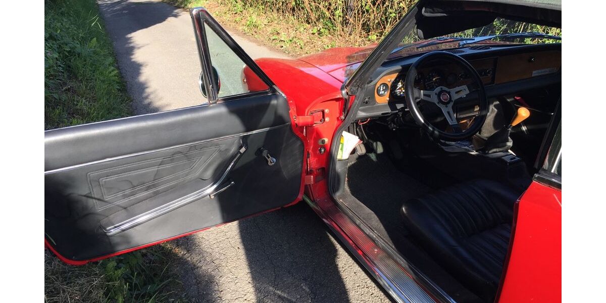 Fiat 124 Spider 84.500 km 15.280 &euro; Essen 45239