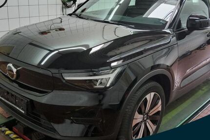 Volvo XC40 41.995 km 28.990 &euro; Essen-Kray 45309