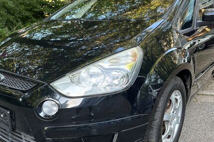 Ford S-Max 159.876 km 4.200 € Essen 45276