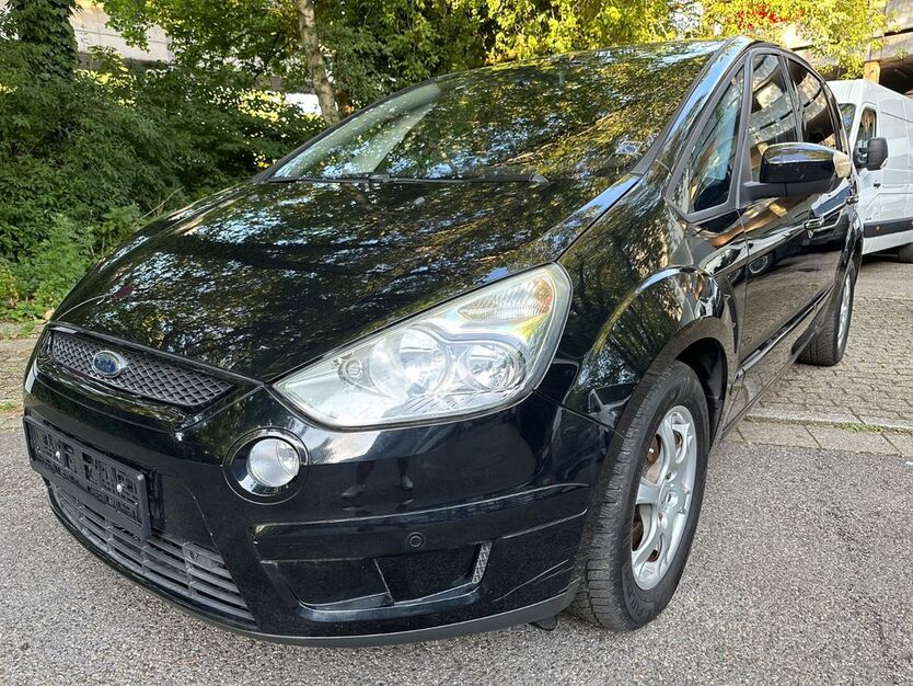 Ford S-Max 159.876 km 4.200 € Essen 45276