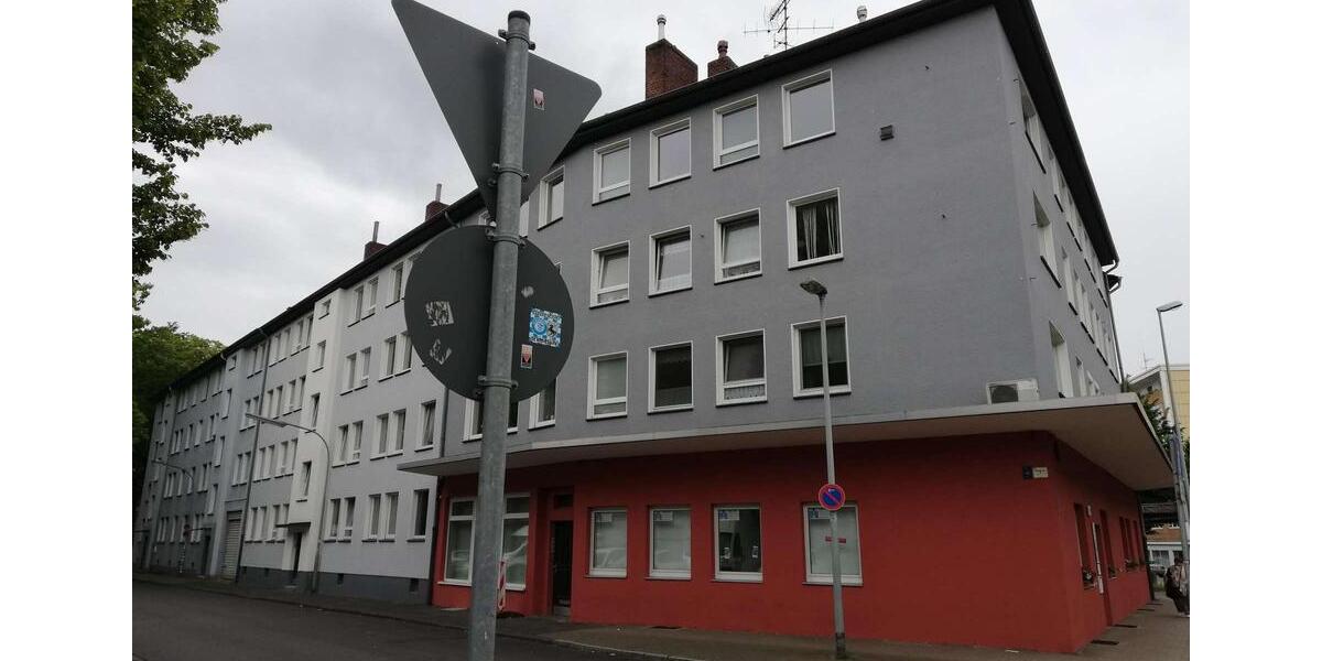 Landgrafenstraße 2- helle 3 ZKB Wohnung im 3.OG zu vermieten 3 zimmer