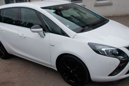 Opel Zafira 211.000 km 6.990 &euro; Bochum 44809