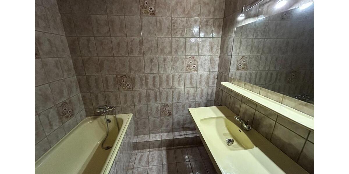 Etagenwohnung Wuppertal Arrenberg - 3 Zimmer, 86 m&sup2;, 247.500&euro; | Angebot:25209359