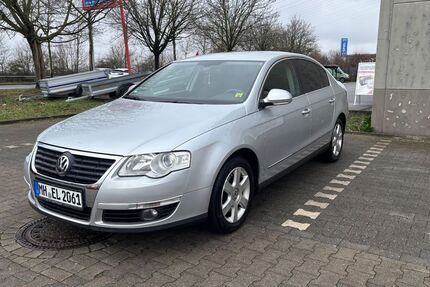 VW Passat 214.000 km 2.700 &euro; Mülheim 45473