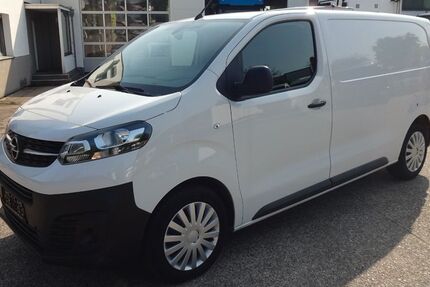 Opel Vivaro 55.730 km 17.255 &euro; Essen 45307
