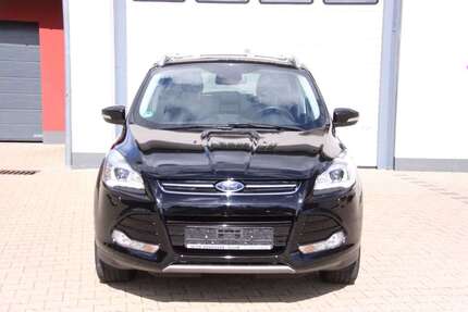 Ford Kuga 65.200 km 13.999 € Velbert 42549
