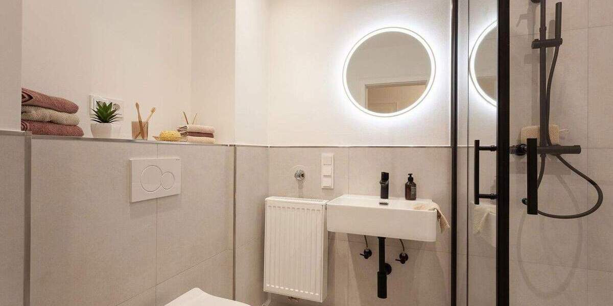 Wunderschöne, frisch renovierte 3-Zimmer-Eigentumswohnung mit Balkon 3 zimmer