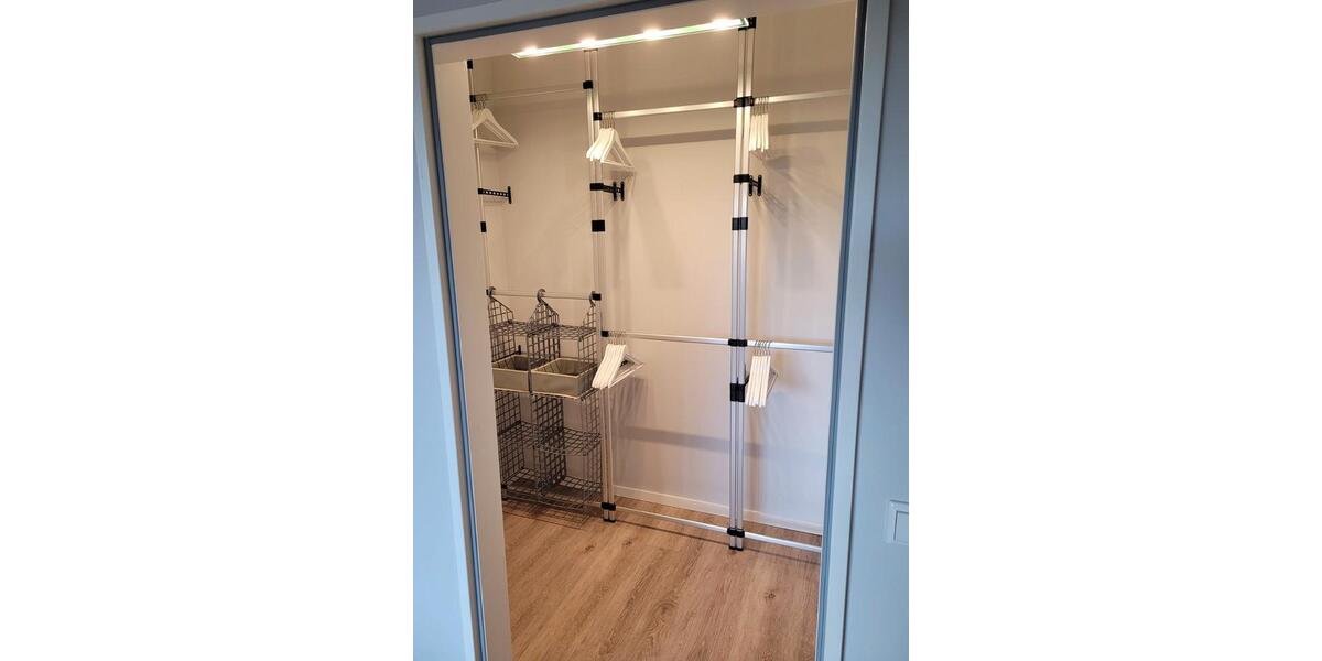 Etagenwohnung Essen Südviertel - 2 Zimmer, 80 m&sup2;, 900&euro; | Angebot:26620050