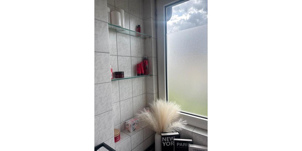 Dachgeschoßwohnung Hagen - 2 Zimmer, 45 m&sup2;, 320&euro; | Angebot:27544319