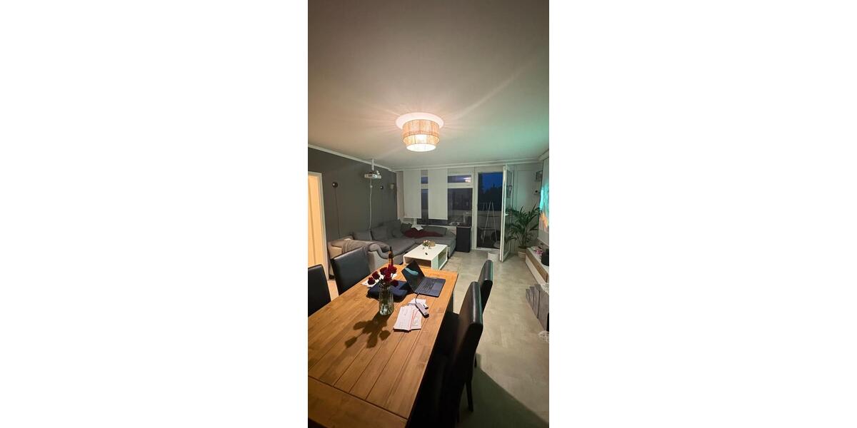 Etagenwohnung Hagen Hagen-Mitte - 3.5 Zimmer, 84 m&sup2;, 190.000&euro; | Angebot:26993462