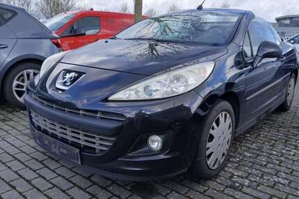 Peugeot 207 124.000 km 4.300 &euro; Wülfrath 42489