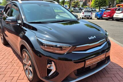 Kia Stonic 24.359 km 19.990 € Datteln 45711