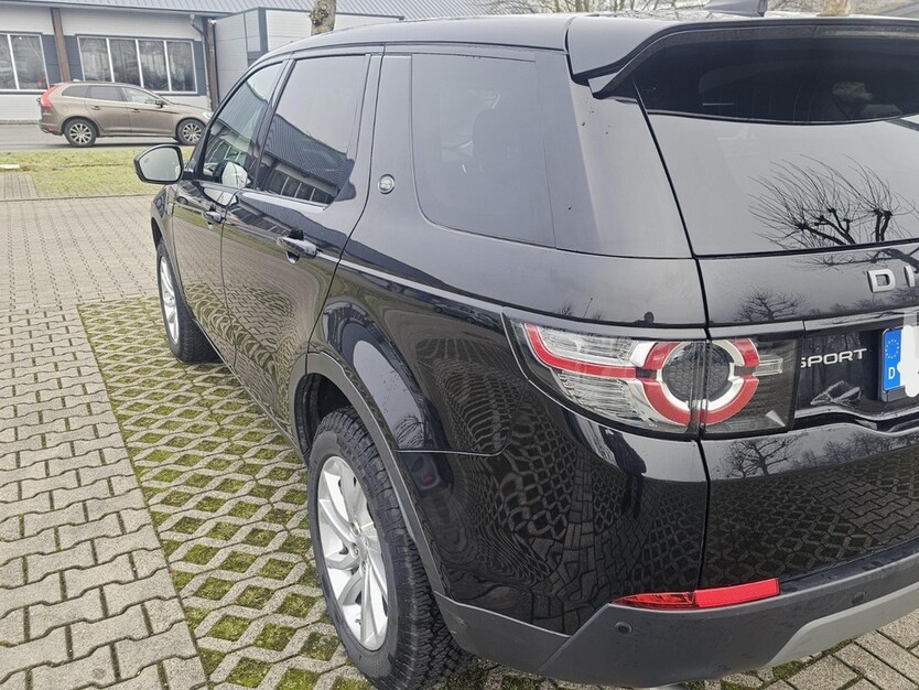 Land Rover Discovery Sport 98.000 km 22.500 € Lünen 44532