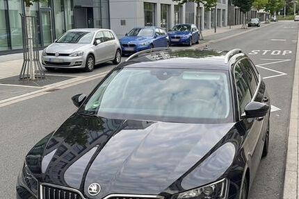Skoda Superb 180.000 km 15.000 &euro; Oberhausen 46145