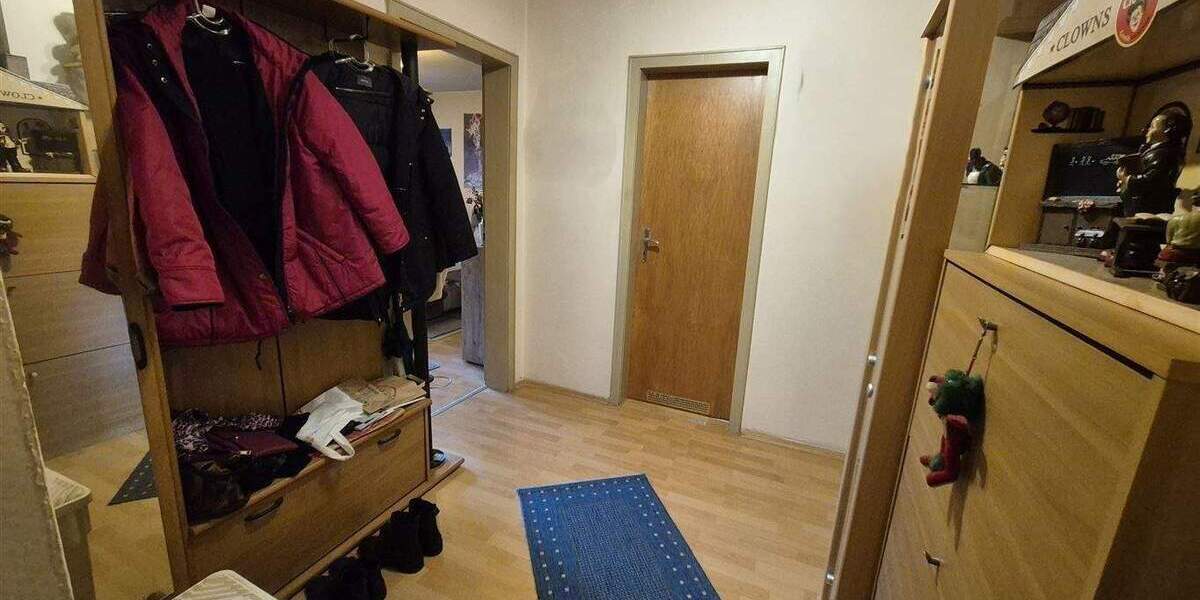 Etagenwohnung Oberhausen Styrum - 2 Zimmer, 63 m&sup2;, 130.000&euro; | Angebot:25879529