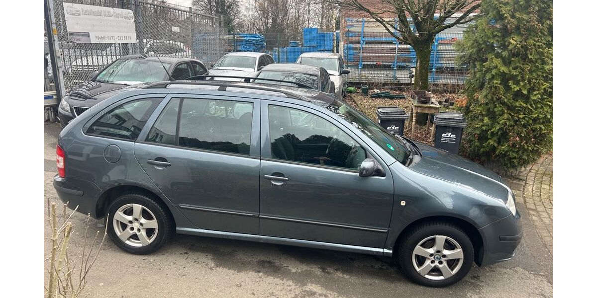 Skoda Fabia 210.000 km 890 &euro; Essen 45326