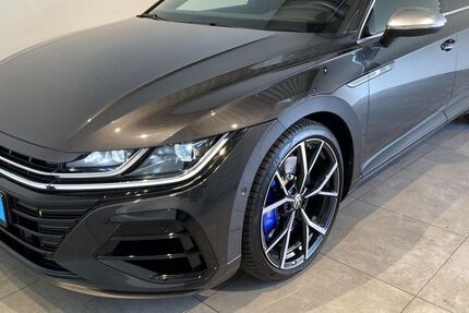 VW Arteon 29.859 km 42.990 € Bochum - Linden 44879