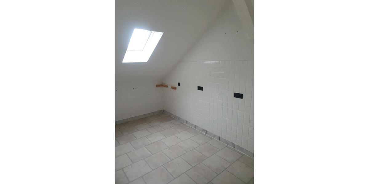 Dachgeschoßwohnung Herten Bertlich - 4 Zimmer, 89 m&sup2;, 650&euro; | Angebot:25978255