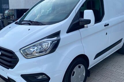 Ford Transit Custom 51.000 km 14.700 &euro; Essen 45309