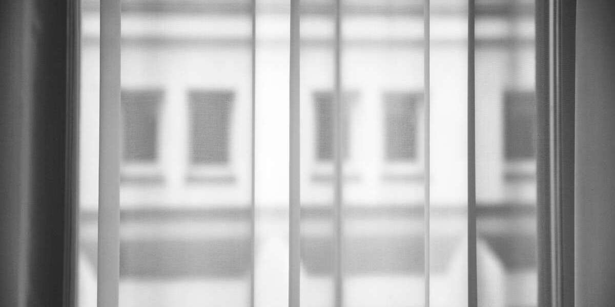 Wohnung zum Kaufen in Velbert 230.000 € 141.07 m² 5 zimmer