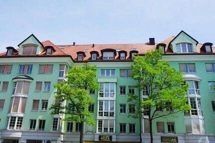 Multifunktionale Büroflächen in verkehrsgünstiger Lage in München-Hadern