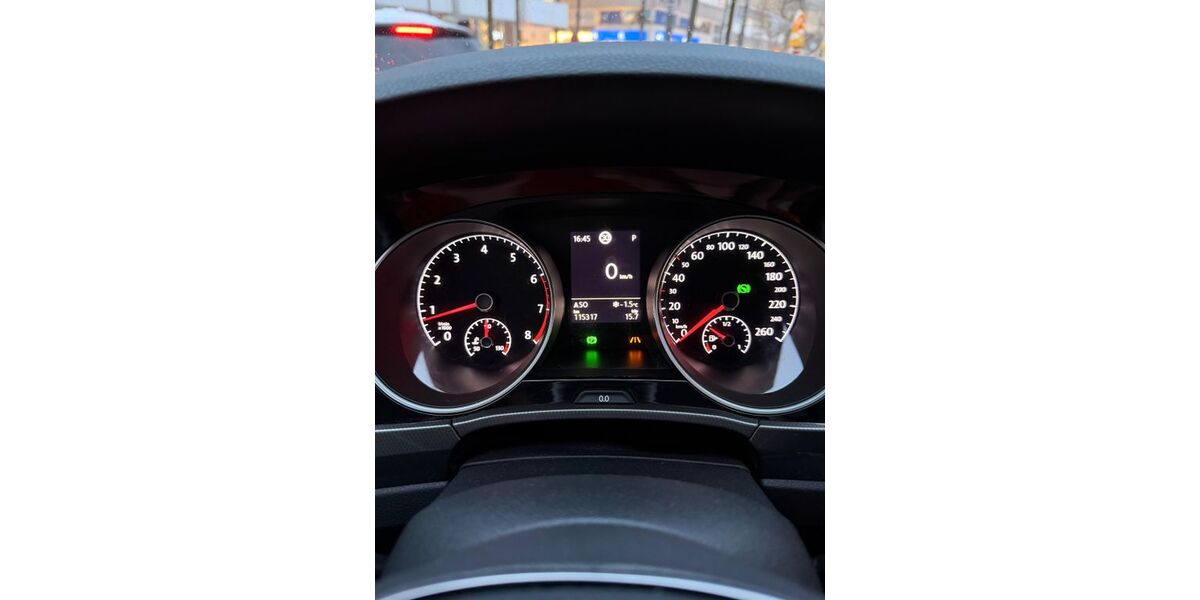 VW Touran 115.000 km 18.500 &euro; Wuppertal 42281