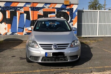 VW Golf Plus 155.106 km 4.100 € Dortmund 44135