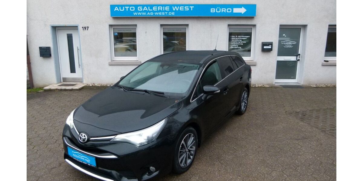 Toyota Avensis 133.445 km 10.990 &euro; Bochum 44809