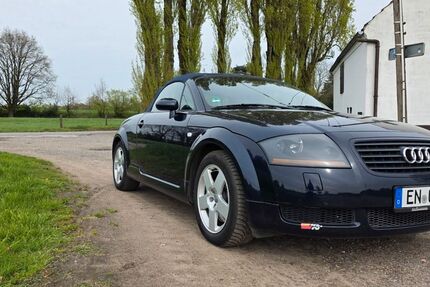 Audi TT 209.000 km 5.000 &euro; Essen 45329
