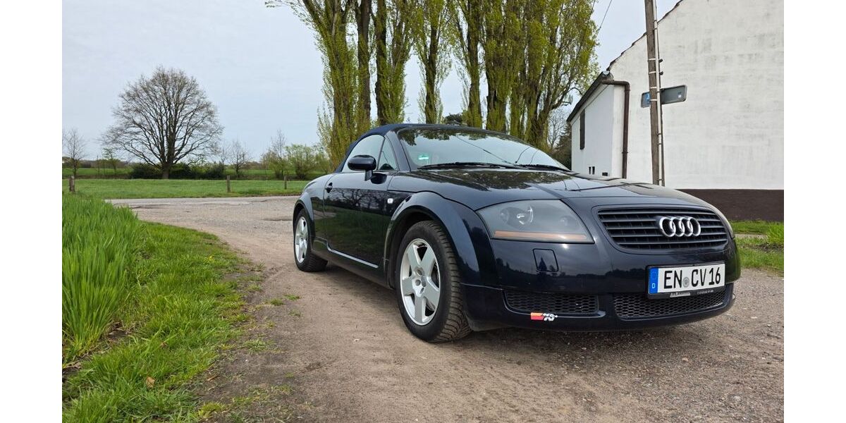 Audi TT 209.000 km 5.000 &euro; Essen 45329