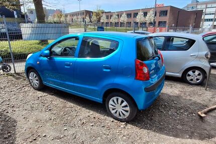Nissan Pixo 80.608 km 2.900 &euro; Essen 45127