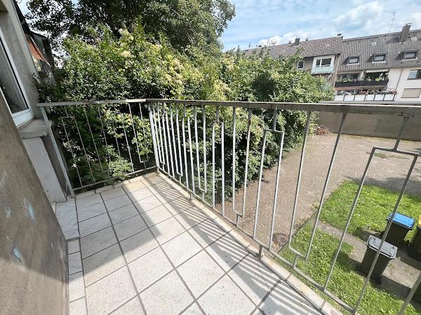 Schöne 3-Zimmer-Wohnung mit Balkon! zimmer