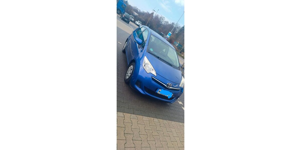 Toyota Verso-S 136.660 km 4.800 &euro; Wuppertal 42113