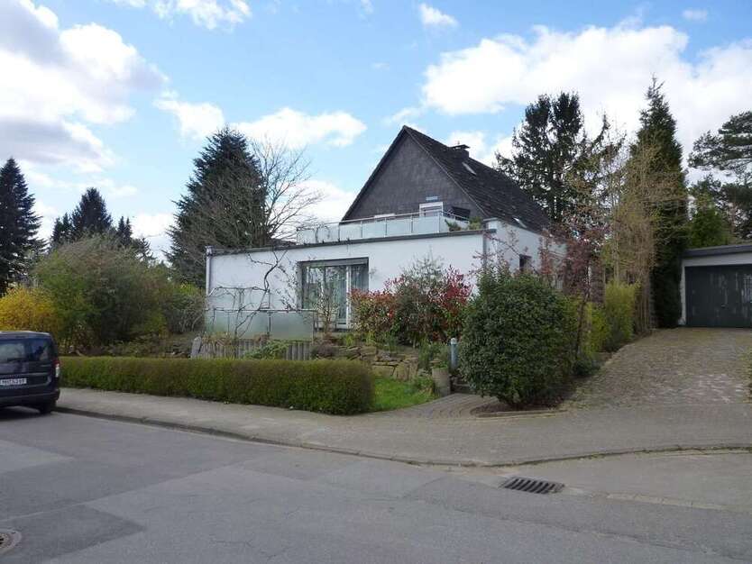 Haus zum Kaufen in Mülheim Ruhr 869.000 € 270 m²
