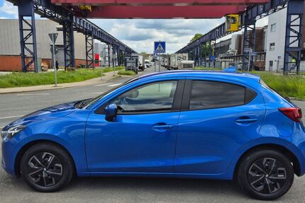 Mazda 2 60.750 km 11.790 &euro; Mülheim 45476