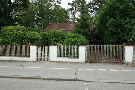München-Waldperlach: Grundstück mit Altbestand