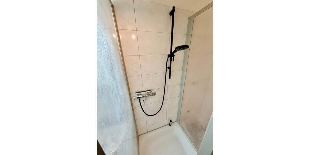 Erdgeschoßwohnung Gelsenkirchen Gelsenkirchen-Mitte - 2 Zimmer, 68 m&sup2;, 800&euro; | Angebot:25442043