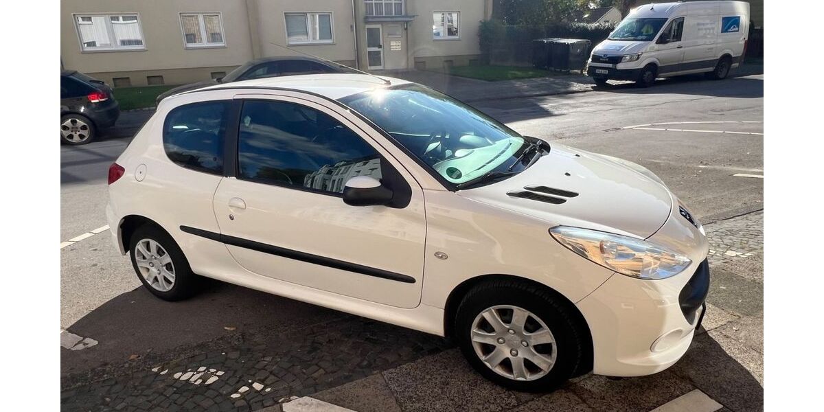Peugeot 206 159.261 km 2.200 &euro; Dortmund 44388