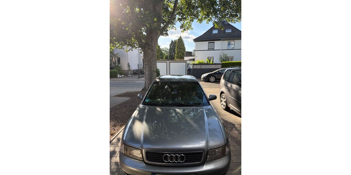 Audi A4 246.000 km 1.600 &euro; Gelsenkirchen 45891