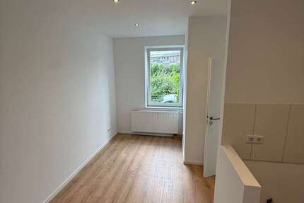 Wohnung Dortmund Hombruch - 2 Zimmer, 30 m&sup2;, 450&euro; | Angebot:27199382