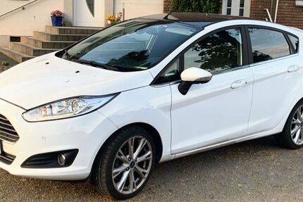 Ford Fiesta 75.000 km 10.900 &euro; Marl 45770