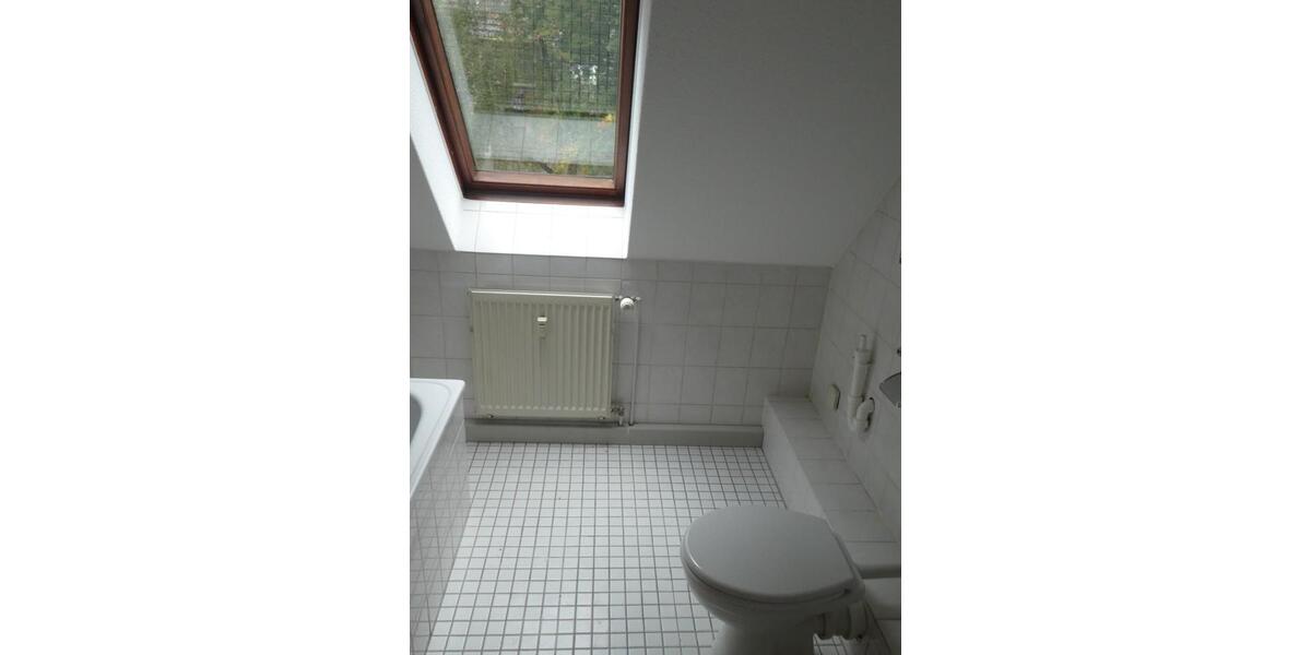 Dachgeschoßwohnung Herne Wanne - 2 Zimmer, 60 m&sup2;, 459&euro; | Angebot:26492232